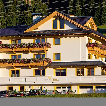 Hotel Garni Regina Weerberg Екстер'єр фото